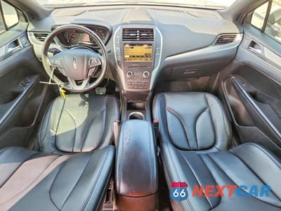 Zdjęcie 8 z 13 samochodu: 2016 LINCOLN MKC PREMIERE VIN:5LMCJ1C99GUJ03584 - miniatura