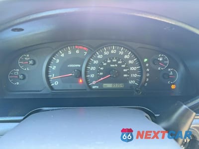 Zdjęcie 8 z 10 samochodu: 2006 TOYOTA TUNDRA DOUBLE CAB SR5 VIN:5TBET34176S540235 - miniatura