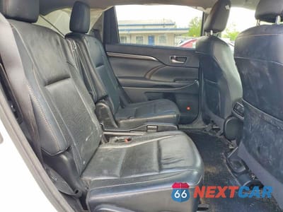 Zdjęcie 11 z 13 samochodu: 2015 TOYOTA HIGHLANDER LIMITED VIN:5TDDKRFH7FS109087 - miniatura