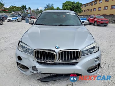 Piąte zdjęcie samochodu w środku: 2018 BMW X6 SDRIVE35I VIN:5UXKU0C50J0G81297 - miniatura
