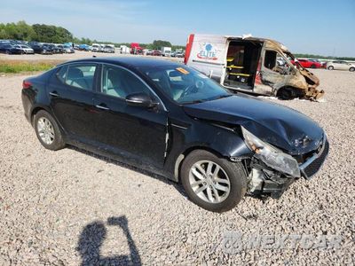 Czwarte zdjęcie samochodu z boku: 2012 KIA OPTIMA LX VIN:5XXGM4A79CG071996 - miniatura