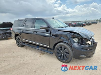 Czwarte zdjęcie samochodu z boku: 2023 LINCOLN NAVIGATOR L RESERVE VIN:5LMJJ3KG7PEL06454 - miniatura
