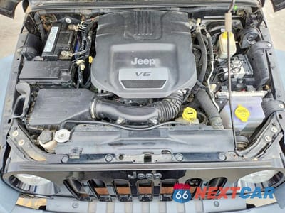 Zdjęcie 11 z 12 samochodu: 2016 JEEP WRANGLER UNLIMITED SPORT VIN:1C4BJWDG7GL103053 - miniatura