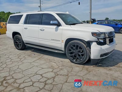 Czwarte zdjęcie samochodu z boku: 2016 CHEVROLET SUBURBAN C1500 LTZ VIN:1GNSCJKC7GR111297 - miniatura