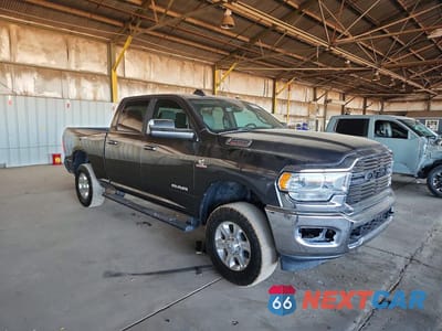 Czwarte zdjęcie samochodu z boku: 2021 RAM 2500 BIG HORN VIN:3C6UR5DL0MG556844 - miniatura