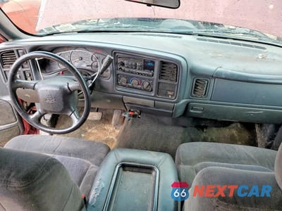 Zdjęcie 8 z 11 samochodu: 2001 CHEVROLET SILVERADO C1500 VIN:2GCEC19V311350178 - miniatura