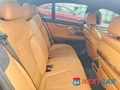 Zdjęcie 10 z 12 samochodu: 2018 BMW 750 XI VIN:WBA7B0C57JG527278 - miniatura