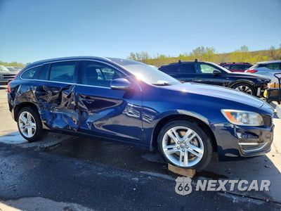 Czwarte zdjęcie samochodu z boku: 2015 VOLVO V60 PREMIER VIN:YV1612SK0F1228837 - miniatura