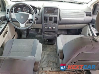 Zdjęcie 8 z 13 samochodu: 2009 DODGE GRAND CARAVAN C VIN:1D4HN11E09B508185 - miniatura