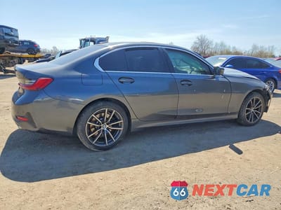 Trzecie zdjęcie samochodu z tyłu: 2021 BMW 330XI VIN:3MW5R7J07M8B93890 - miniatura