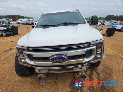 Piąte zdjęcie samochodu w środku: 2020 FORD F250 SUPER DUTY VIN:1FT7W2BTXLEE05497 - miniatura