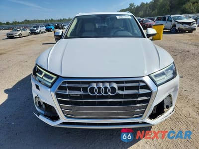 Piąte zdjęcie samochodu w środku: 2018 AUDI Q5 PREMIUM PLUS VIN:WA1BNAFY1J2015037 - miniatura