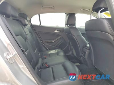 Zdjęcie 10 z 11 samochodu: 2015 MERCEDES-BENZ GLA 250 4MATIC VIN:WDCTG4GB7FJ094415 - miniatura