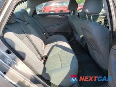 Zdjęcie 10 z 12 samochodu: 2013 HYUNDAI SONATA HYBRID VIN:KMHEC4A48DA078995 - miniatura
