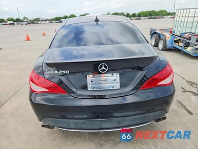 Zdjęcie 6 z 11 samochodu: 2015 MERCEDES-BENZ CLA 250 VIN:WDDSJ4EB8FN259795 - miniatura