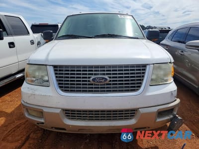 Piąte zdjęcie samochodu w środku: 2005 FORD EXPEDITION EDDIE BAUER VIN:1FMFU175X5LA23986 - miniatura