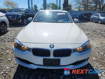 Piąte zdjęcie samochodu w środku: 2015 BMW 328 XI SULEV VIN:WBA3B5C52FF959754 - miniatura