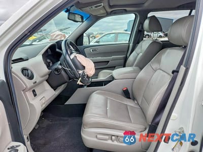 Zdjęcie 7 z 12 samochodu: 2012 HONDA PILOT EXL VIN:5FNYF4H55CB021361 - miniatura
