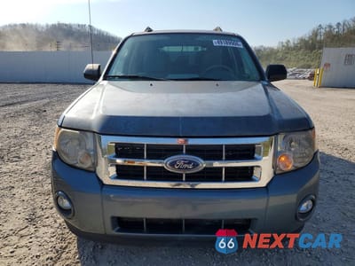 Piąte zdjęcie samochodu w środku: 2011 FORD ESCAPE XLT VIN:1FMCU9DG9BKA91754 - miniatura