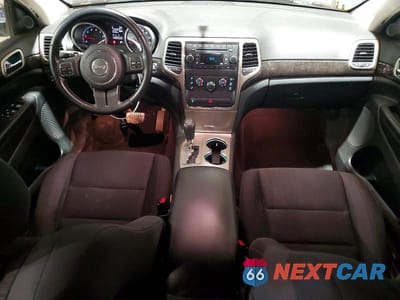 Zdjęcie 8 z 13 samochodu: 2012 JEEP GRAND CHEROKEE LAREDO VIN:1C4RJFAG2CC119173 - miniatura