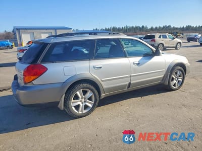 Trzecie zdjęcie samochodu z tyłu: 2005 SUBARU LEGACY OUTBACK 2.5 XT LIMITED VIN:4S4BP67C654393344 - miniatura