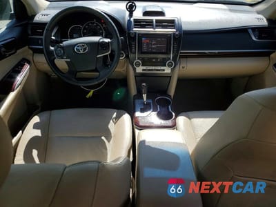 Zdjęcie 8 z 13 samochodu: 2012 TOYOTA CAMRY XLE VIN:4T4BF1FK9CR218362 - miniatura