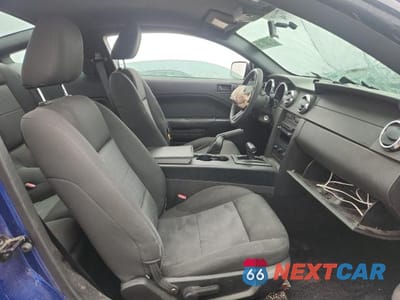 Zdjęcie 10 z 13 samochodu: 2006 FORD MUSTANG VIN:1ZVFT80N665140557 - miniatura