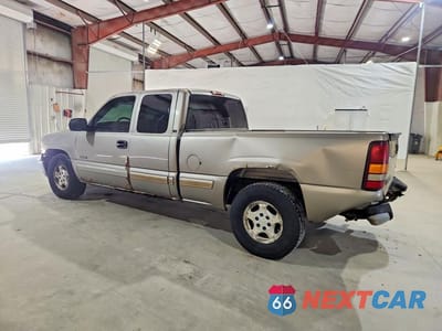Drugie zdjęcie samochodu z przodu: 2001 CHEVROLET SILVERADO C1500 VIN:1GCEC19V01Z330428 - miniatura