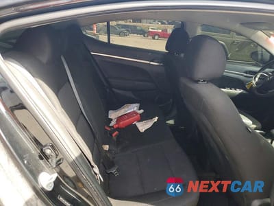 Zdjęcie 10 z 12 samochodu: 2019 HYUNDAI ELANTRA SE VIN:5NPD74LF3KH466497 - miniatura