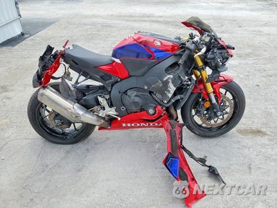 2022 HONDA CBR1000 RR JH2SC771XNK500080 - główne zdjęcie licytacji z USA - miniatura