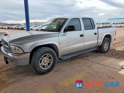 2003 DODGE DAKOTA QUAD SLT 1D7HL48N43S133988 - główne zdjęcie licytacji z USA - miniatura