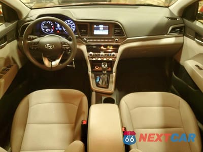 Zdjęcie 8 z 12 samochodu: 2020 HYUNDAI ELANTRA SE VIN:5NPD74LF6LH509778 - miniatura