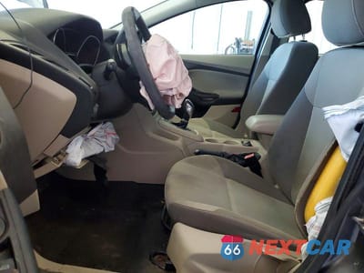 Zdjęcie 7 z 11 samochodu: 2013 FORD FOCUS SE VIN:1FADP3F24DL232487 - miniatura