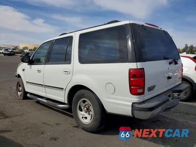 Drugie zdjęcie samochodu z przodu: 2000 FORD EXPEDITION XLT VIN:1FMRU1568YLB17992 - miniatura