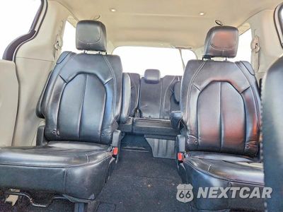 Zdjęcie 10 z 13 samochodu: 2020 CHRYSLER VOYAGER LXI VIN:2C4RC1DG2LR144428 - miniatura