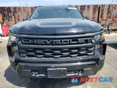 Piąte zdjęcie samochodu w środku: 2023 CHEVROLET SILVERADO C1500 CUSTOM VIN:3GCPABEK6PG144093 - miniatura