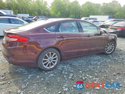 Trzecie zdjęcie samochodu z tyłu: 2017 FORD FUSION SE VIN:3FA6P0H76HR349320 - miniatura