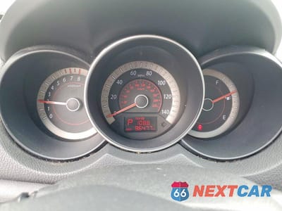 Zdjęcie 9 z 11 samochodu: 2010 KIA FORTE EX VIN:KNAFU4A26A5250768 - miniatura