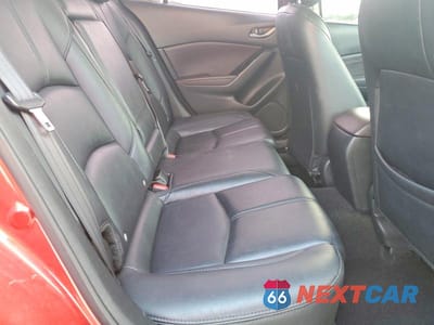 Zdjęcie 10 z 12 samochodu: 2018 MAZDA 3 TOURING VIN:3MZBN1L3XJM203916 - miniatura
