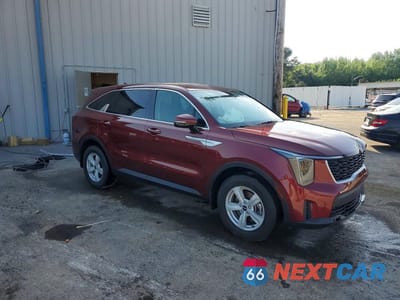Czwarte zdjęcie samochodu z boku: 2025 KIA SORENTO LX VIN:5XYRG4JC2SG368437 - miniatura