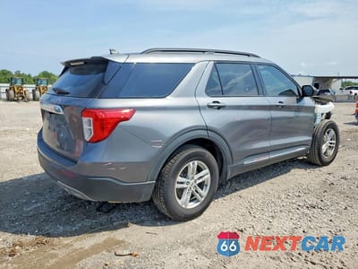 Trzecie zdjęcie samochodu z tyłu: 2023 FORD EXPLORER XLT VIN:1FMSK7DH8PGB30567 - miniatura