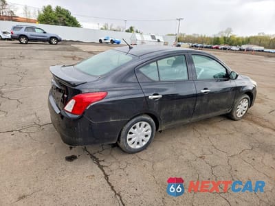 Trzecie zdjęcie samochodu z tyłu: 2017 NISSAN VERSA 1.6 SV VIN:3N1CN7AP5HL827321 - miniatura