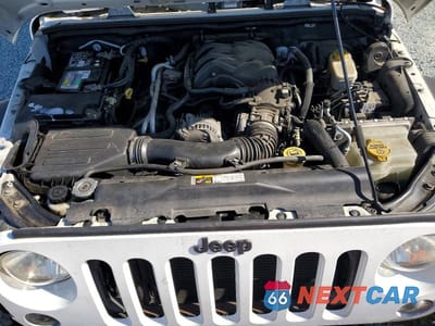 Zdjęcie 11 z 12 samochodu: 2014 JEEP WRANGLER UNLIMITED SPORT VIN:1C4BJWDG6EL159319 - miniatura