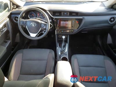 Zdjęcie 8 z 13 samochodu: 2018 TOYOTA COROLLA L VIN:2T1BURHE4JC056211 - miniatura