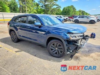 Czwarte zdjęcie samochodu z boku: 2022 VOLKSWAGEN ATLAS CROSS SPORT SE VIN:1V2WE2CA5NC210061 - miniatura