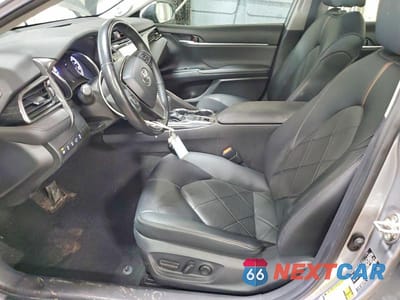 Zdjęcie 7 z 13 samochodu: 2019 TOYOTA CAMRY HYBRID XLE VIN:4T1B21HK0KU012915 - miniatura