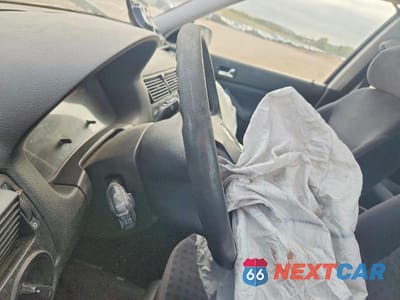 Zdjęcie 9 z 11 samochodu: 2002 VOLKSWAGEN GOLF GLS VIN:9BWGK61J424059248 - miniatura