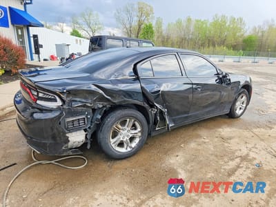 Trzecie zdjęcie samochodu z tyłu: 2022 DODGE CHARGER SXT VIN:2C3CDXBG0NH261401 - miniatura