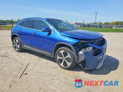 Czwarte zdjęcie samochodu z boku: 2025 MERCEDES-BENZ GLA 250 4MATIC VIN:W1N4N4HB2SJ626638 - miniatura