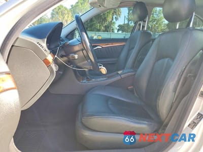 Zdjęcie 7 z 12 samochodu: 2003 MERCEDES-BENZ E 320 VIN:WDBUF65J43A128291 - miniatura